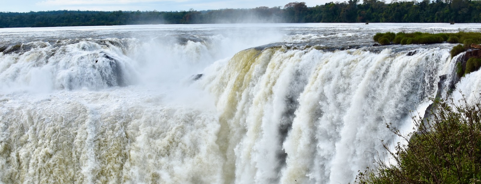 Iguazu water falls in Argentina